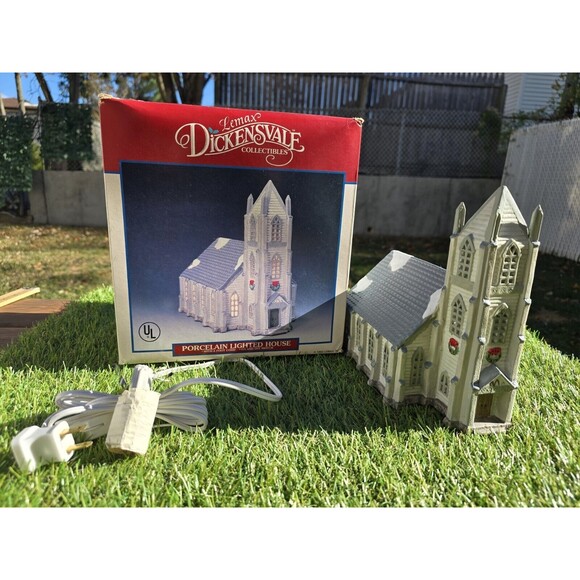 Vintage 1992 Lemax Hearthside Christmas Church Cathedral New In Box #25045 - Picture 1 of 13